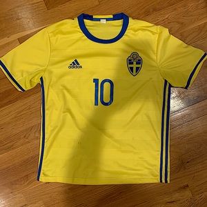 Men’s Zlatan Ibrahimovic soccer jersey